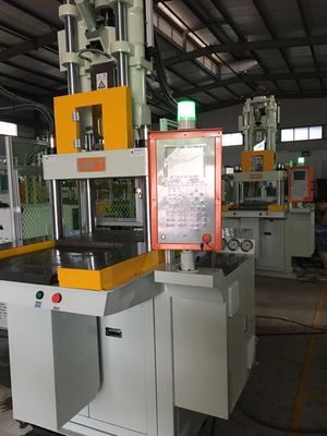 PT-850 VERTICALE 85T Macchina per lo stampaggio ad iniezione verticale di plastica