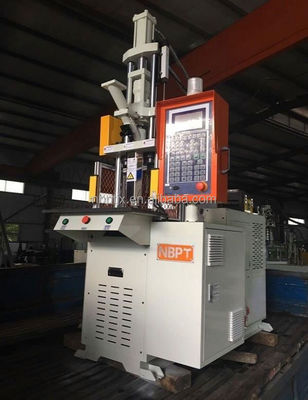 PT-150 VERTICAL 35Tons Vertical Plastic Injection Molding Machine (Motore verticale per lo stampaggio a iniezione di plastica)